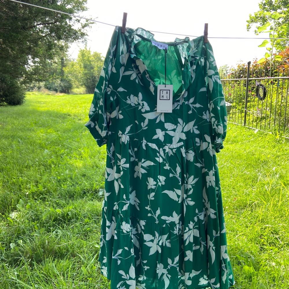 THML xs dress! Super Cute!